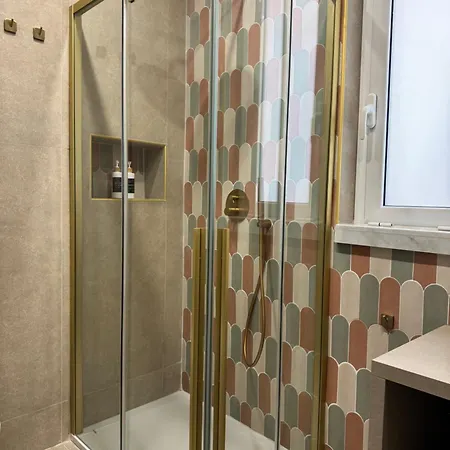 Maison I Room, & Guest house 3*