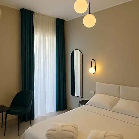 Guest house Maison I & *