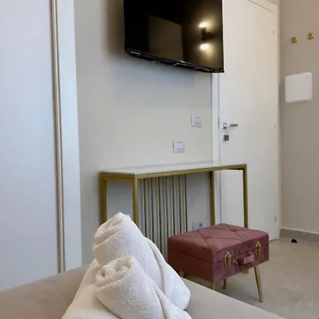 Guest house Maison I Room, &