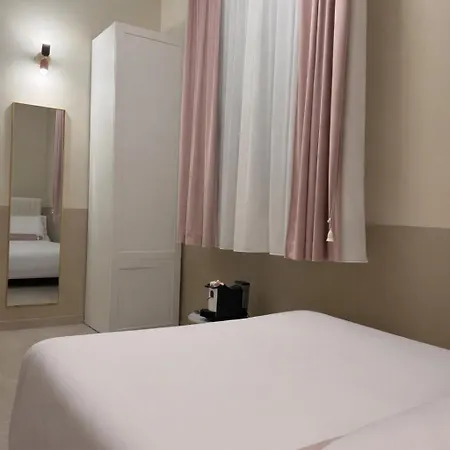 Maison I Room, &