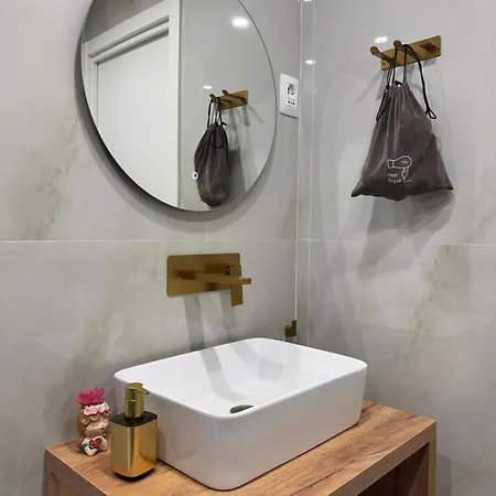 Maison I Room, & 4* Reggio Calabria