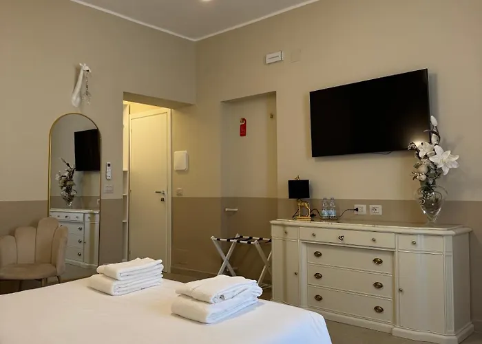 Maison I Room, & Gæstehus Reggio di Calabria